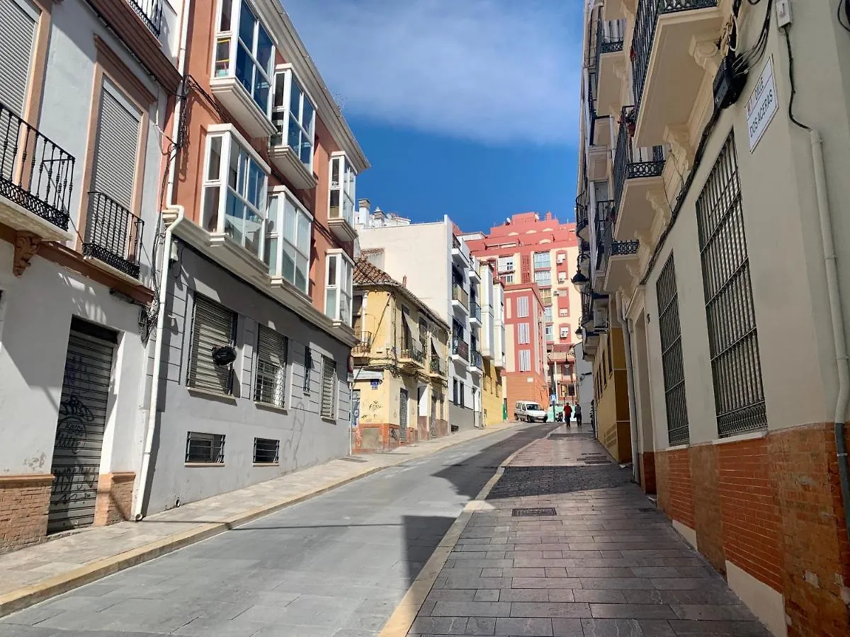 Homely Málaga Refino 1-I6 y bajo E5 España